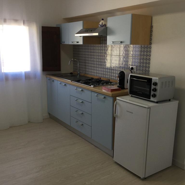 Residence Le Rose Кастелламмаре-дель-Голфо Экстерьер фото